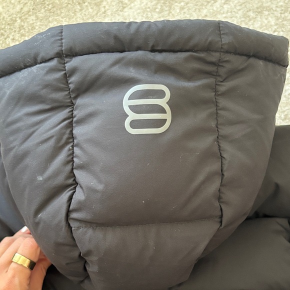 Aritzia Super Puff Shorty Black - Picture 8 of 11